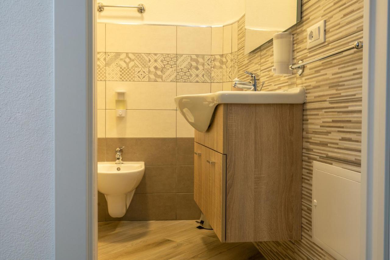 Domoblu Camere In Centro Tortolì Exteriör bild
