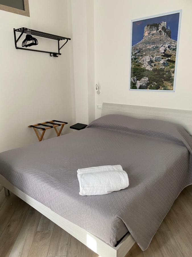 Domoblu Camere In Centro Tortolì Exteriör bild