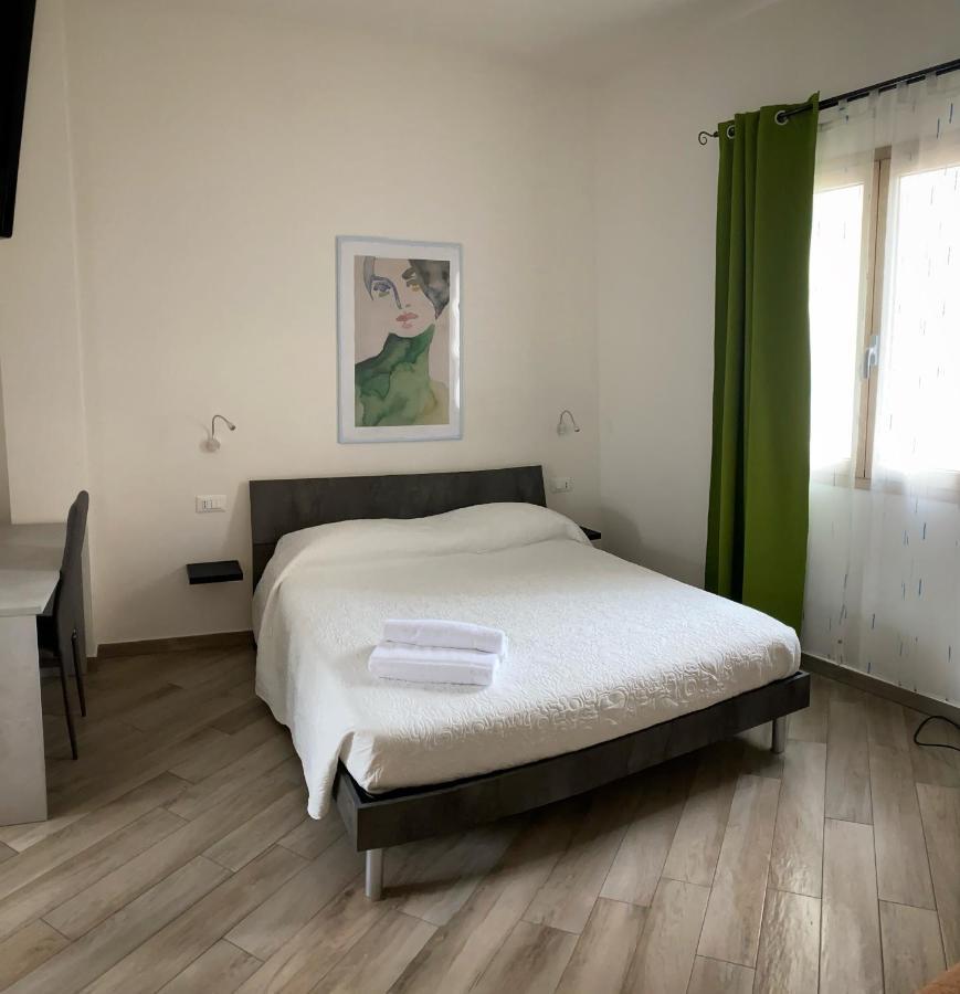 Domoblu Camere In Centro Tortolì Exteriör bild