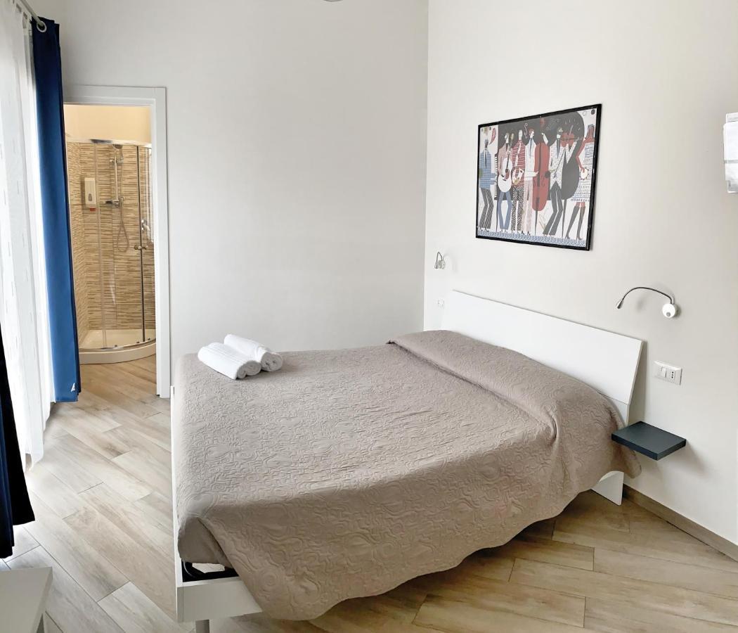 Domoblu Camere In Centro Tortolì Exteriör bild